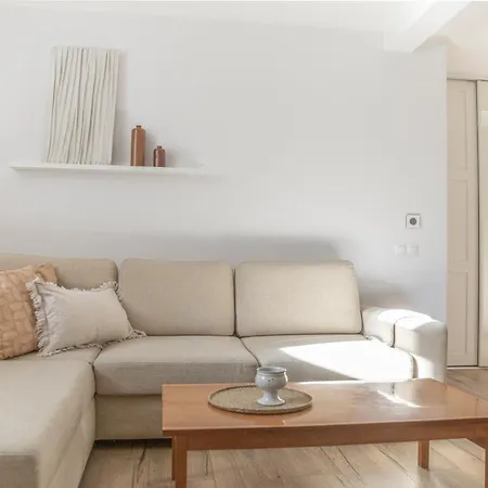 Apartament Charming One Bedroom In *